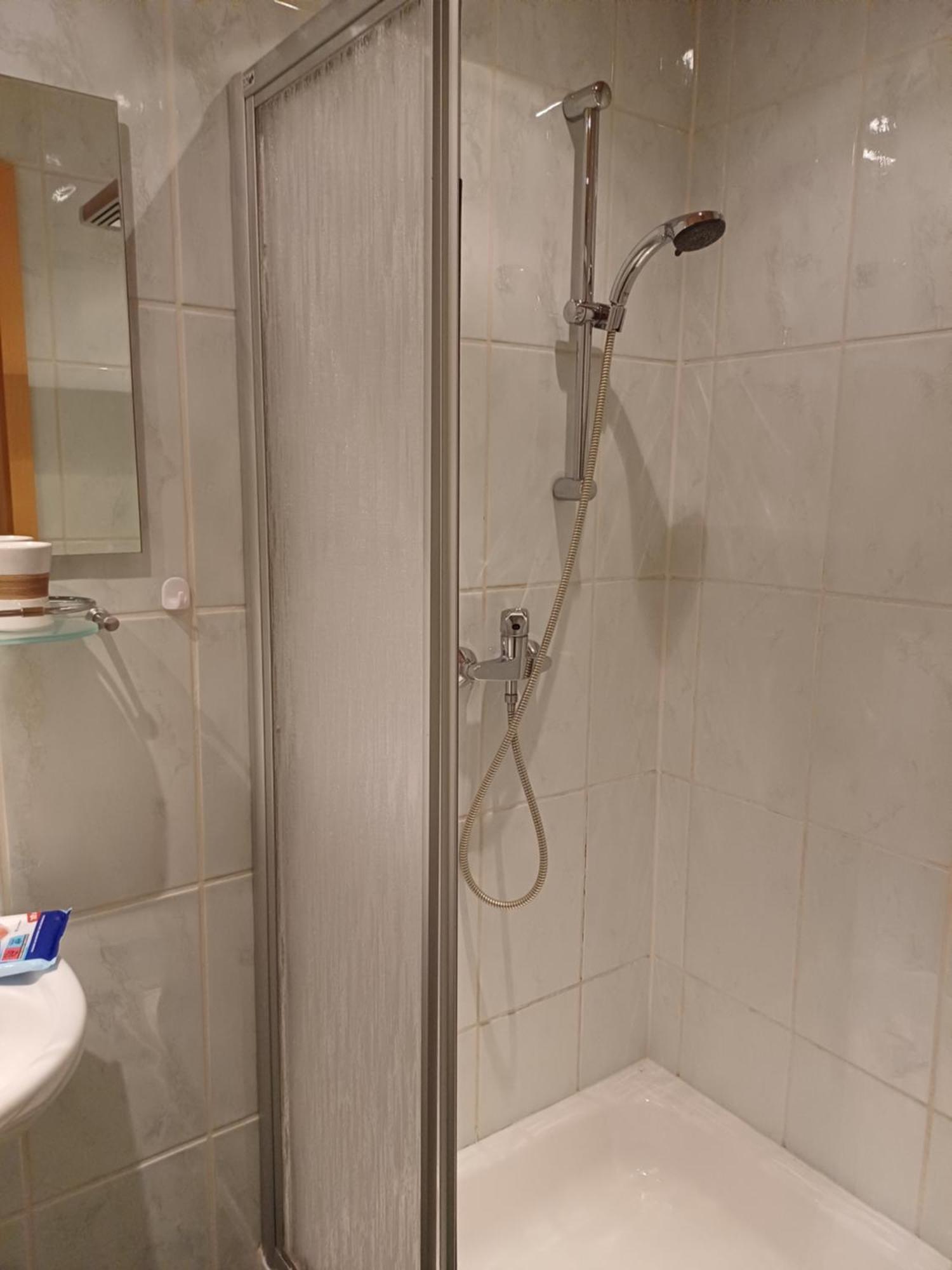 Thueringer Zimmer Зул Екстериор снимка