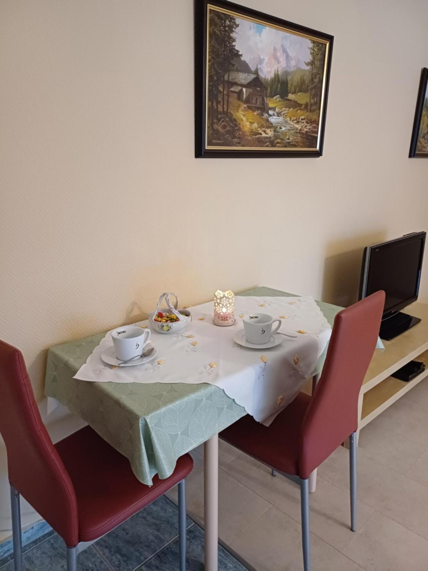 Thueringer Zimmer Зул Екстериор снимка
